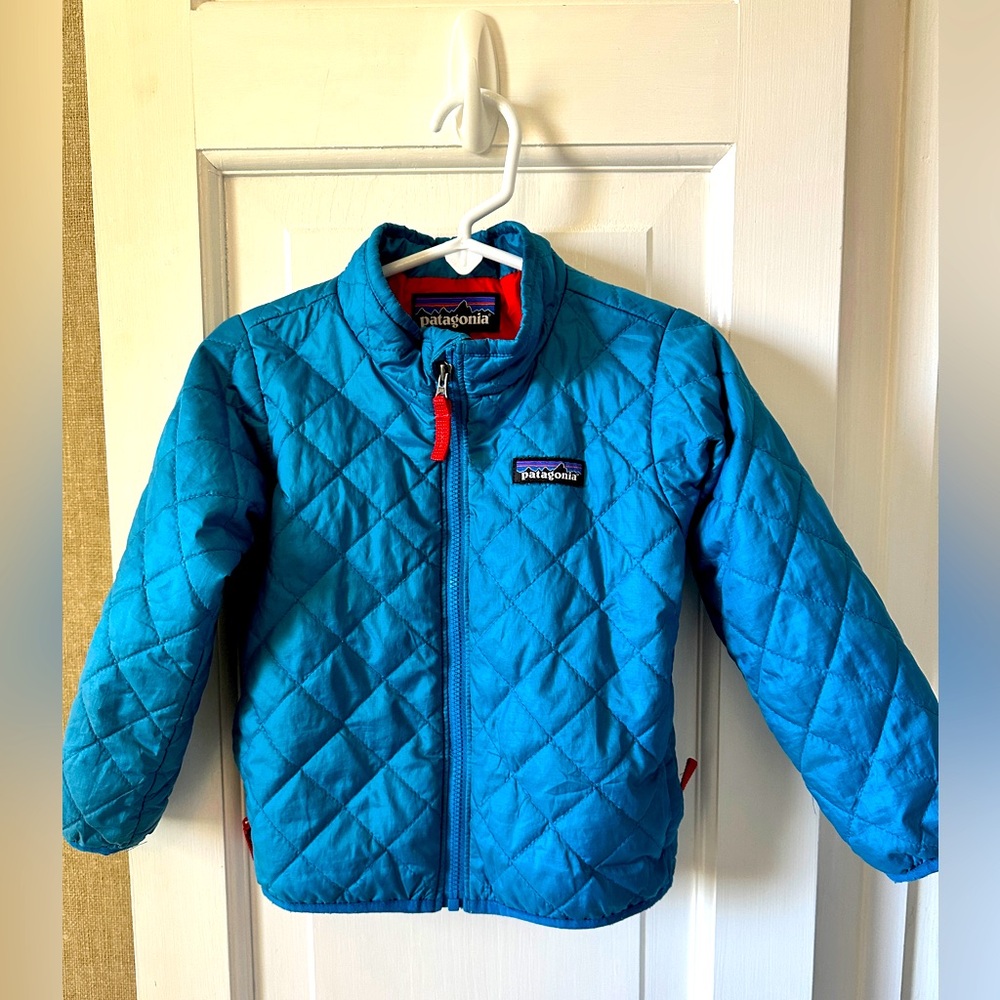 Patagonia baby nano Puff Jacket 
Size 2T